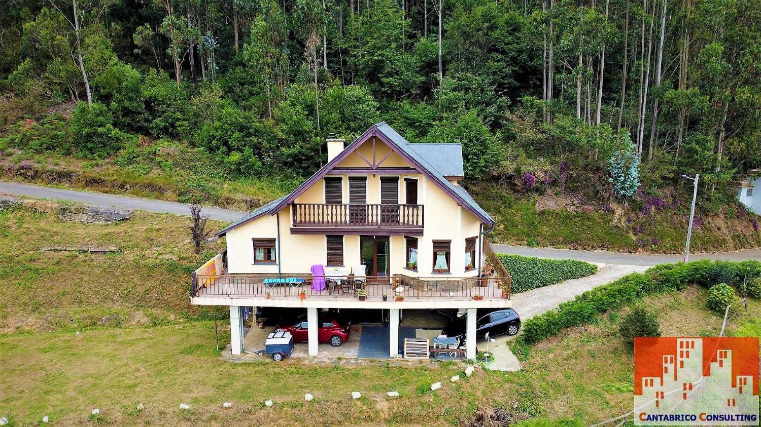 Chalet en venta en Villayón, 198.000 €, Ref.: 33arbon3 - Cantábrico