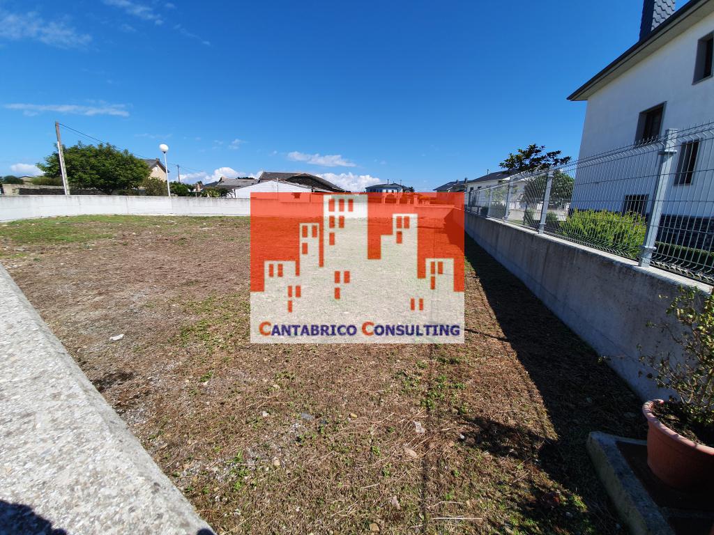 Plot for sale in Coaña