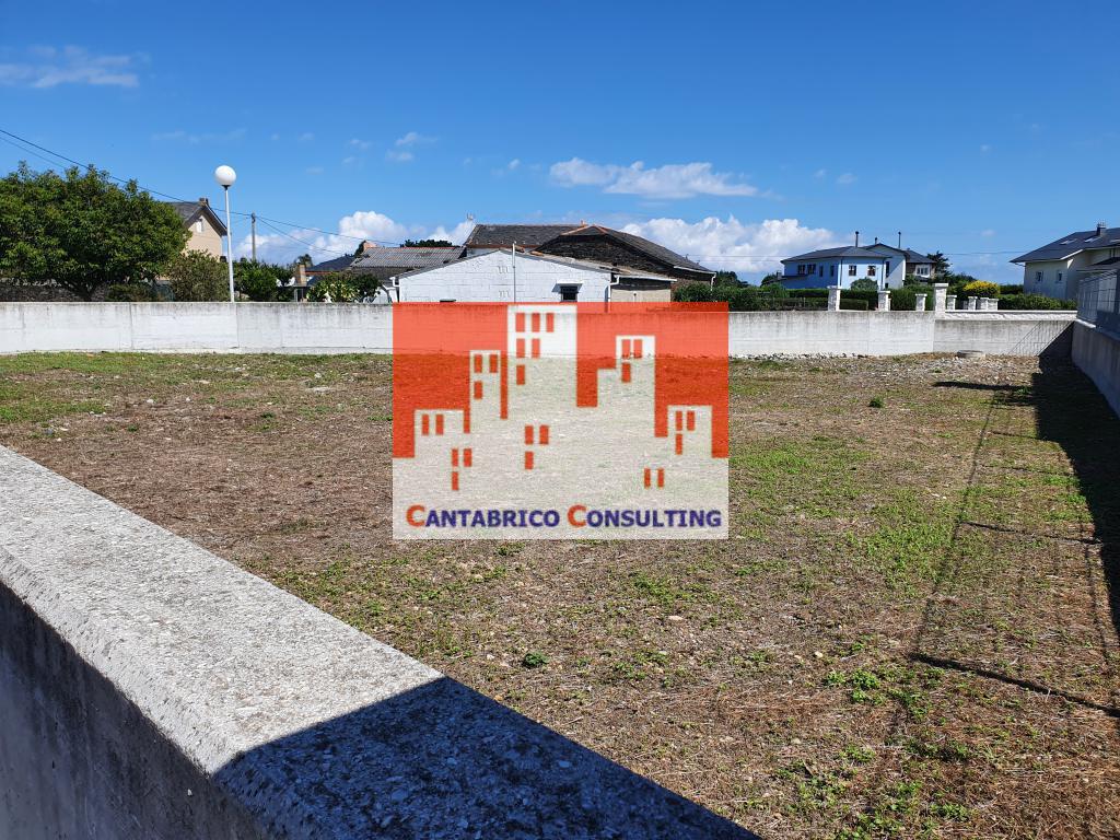 Plot for sale in Coaña