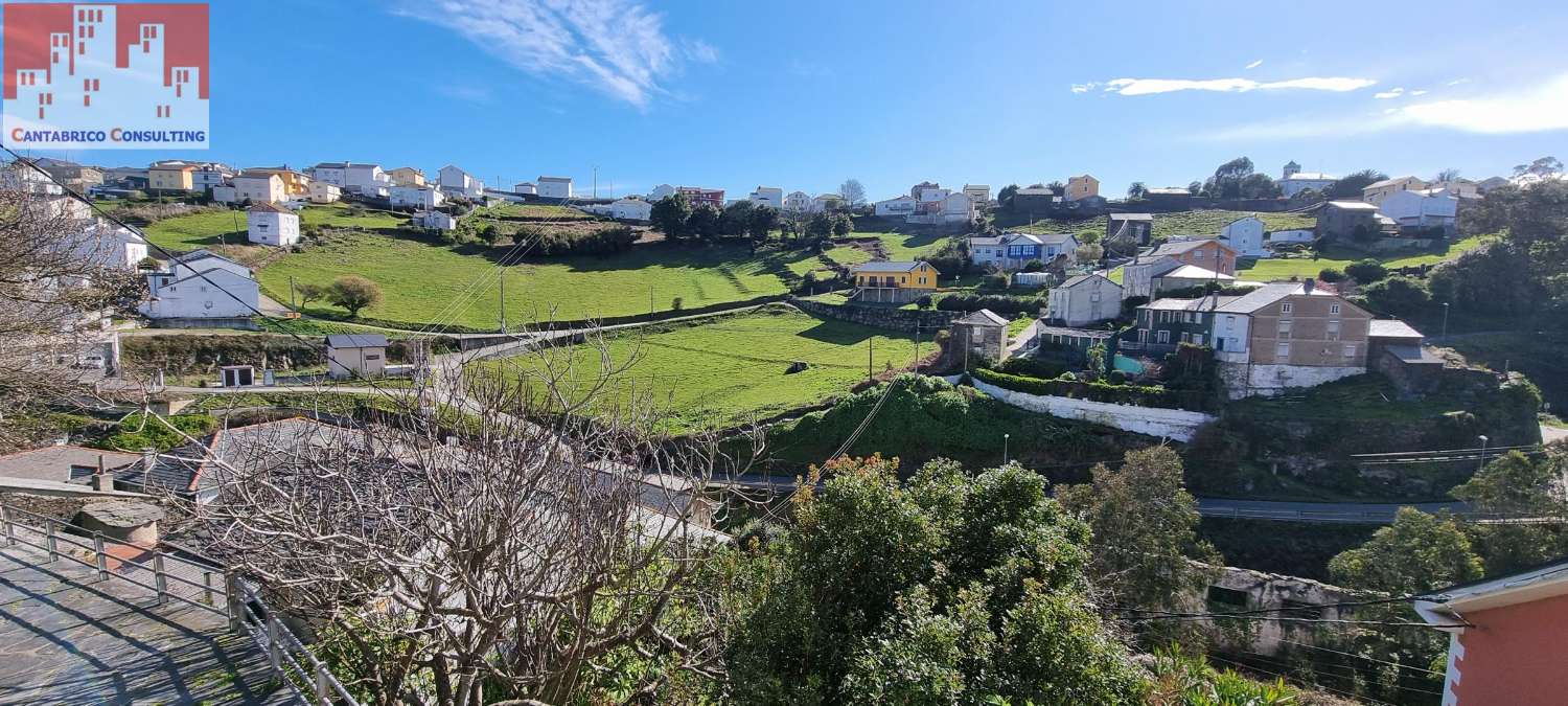 Casa en venda in Coaña