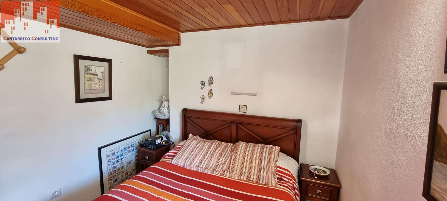 House for sale in Coaña