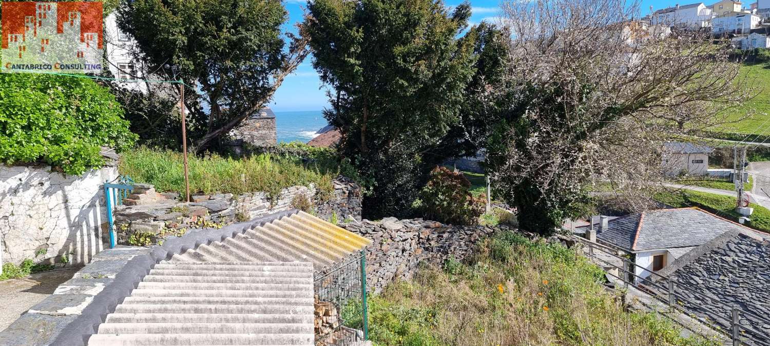 PUERTO DE ORTIGUERA – COAÑA – ASTURIAS - CASITA LLAMADA  “EL REFUGIO DEL PESCADOR”