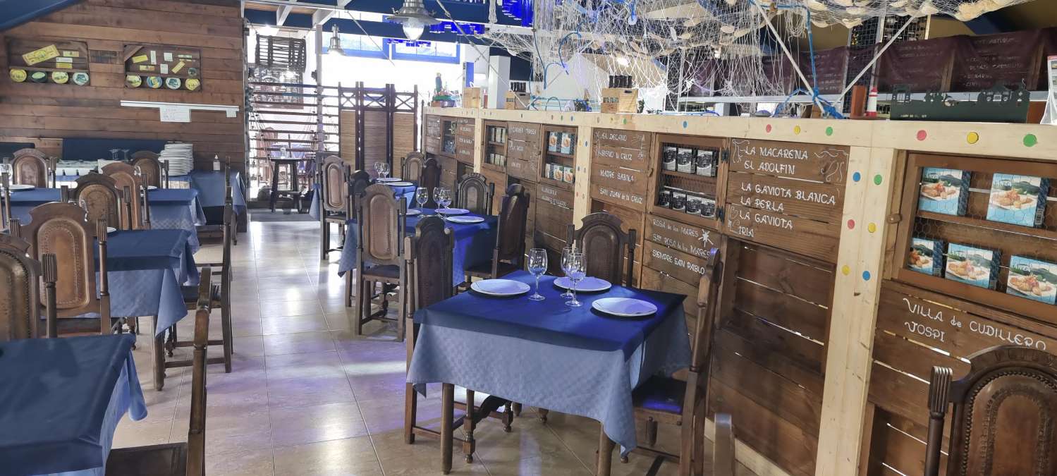 Restaurant for transfer in Navia