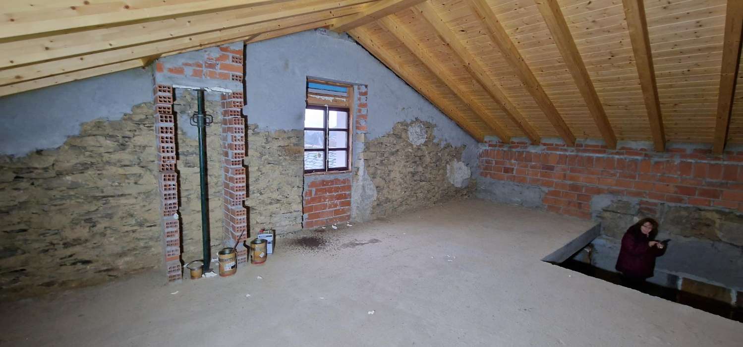 House for sale in Navia