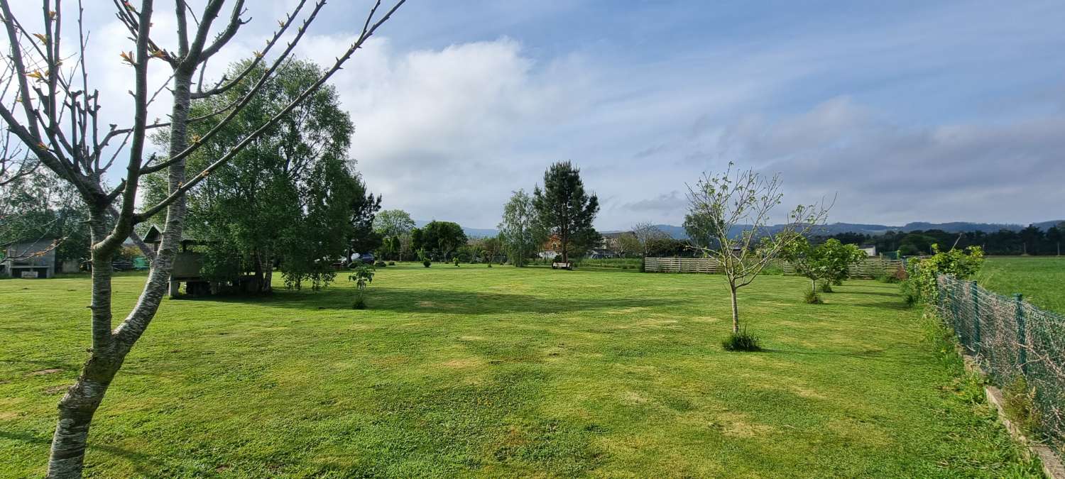 Plot for sale in Castropol