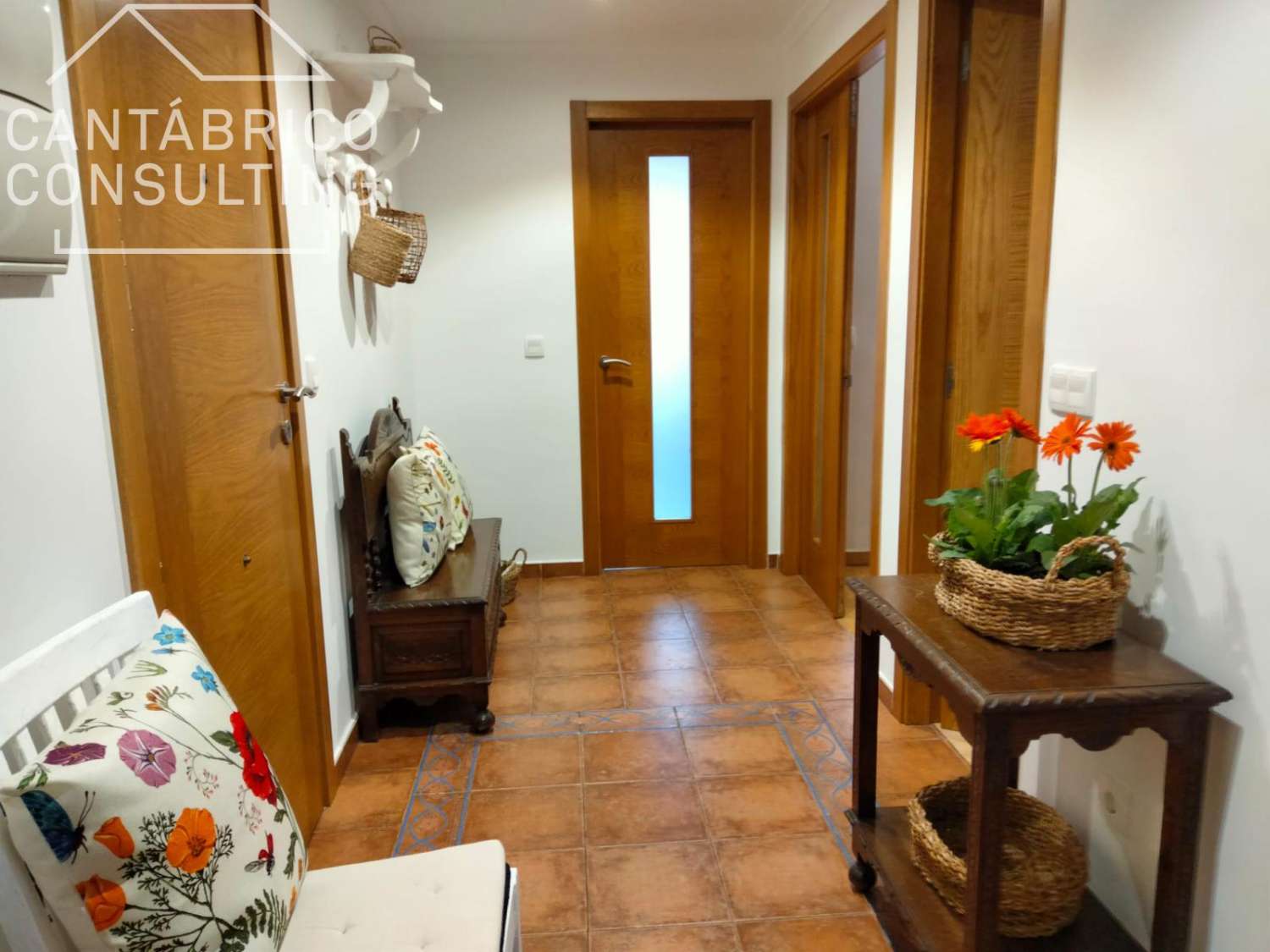 PISO IMPECABLE 2D LISTO PARA VIVIR EN EL ESPIN, AL LADO DE NAVIA, ASTURIAS