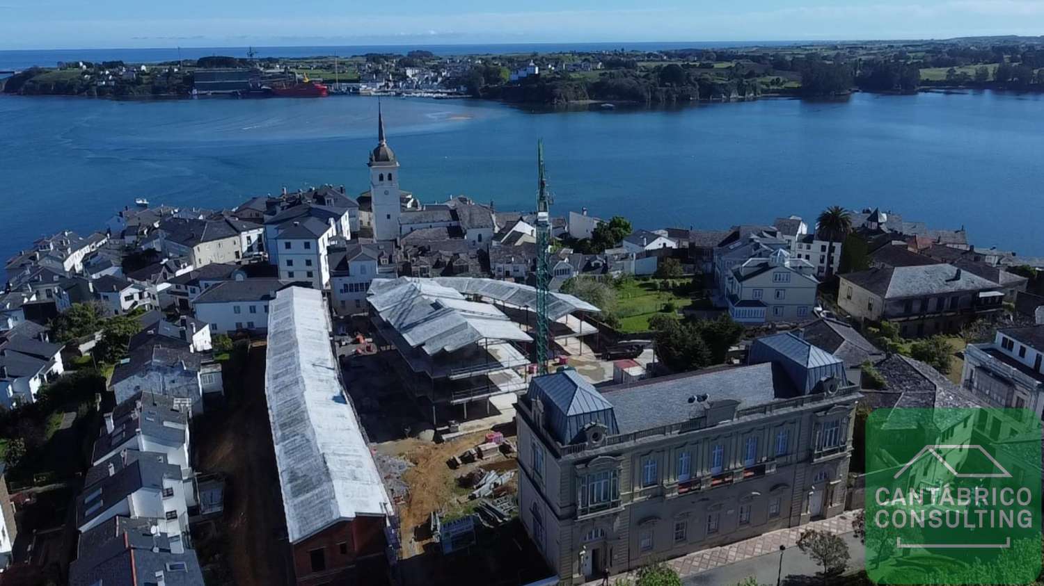 Hus till salu i Castropol