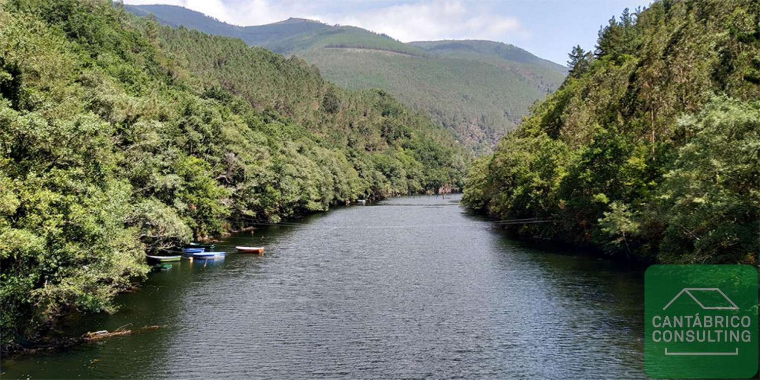 Hotel en venda in Navia