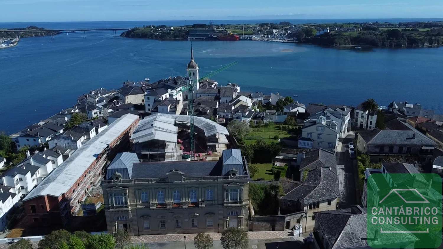 Våning till salu i Castropol