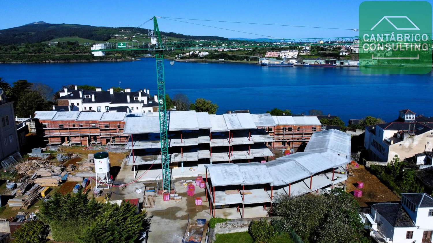 Hus till salu i Castropol