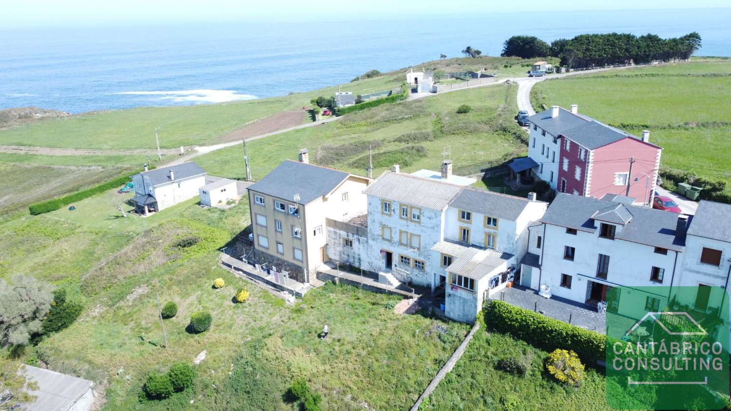 Casa en venda in El Franco