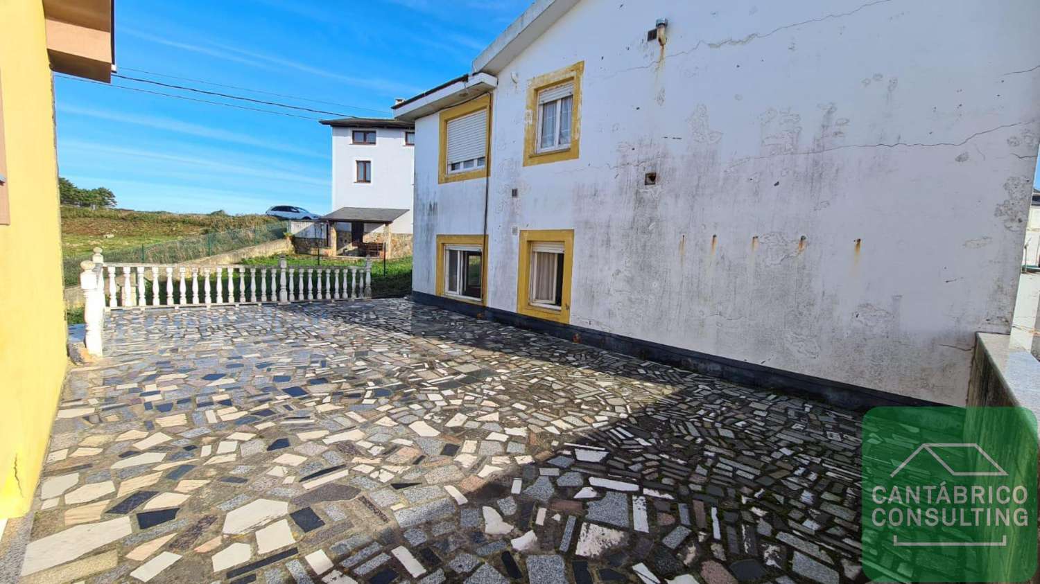 House for sale in El Franco