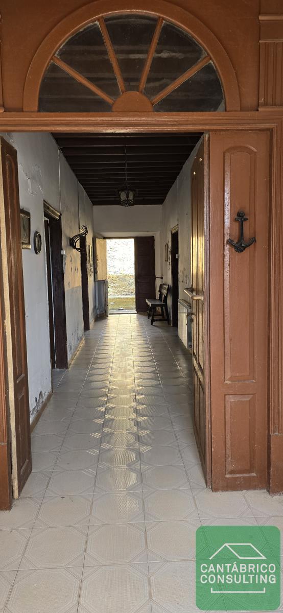 House for sale in Castropol