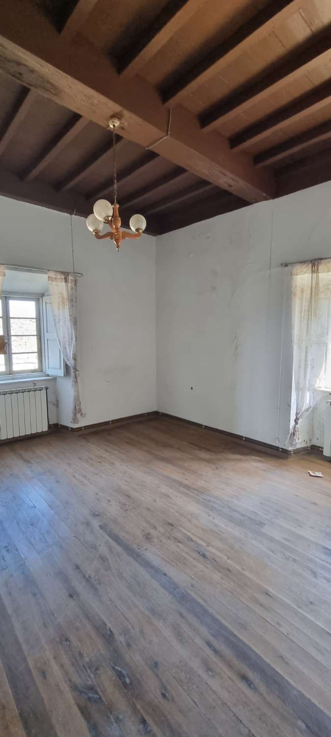 Woning te koop in Castropol