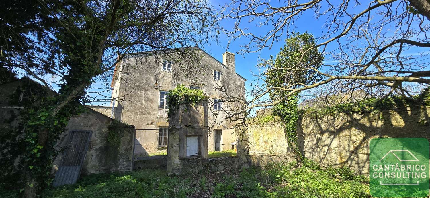 Maison en vente à Castropol