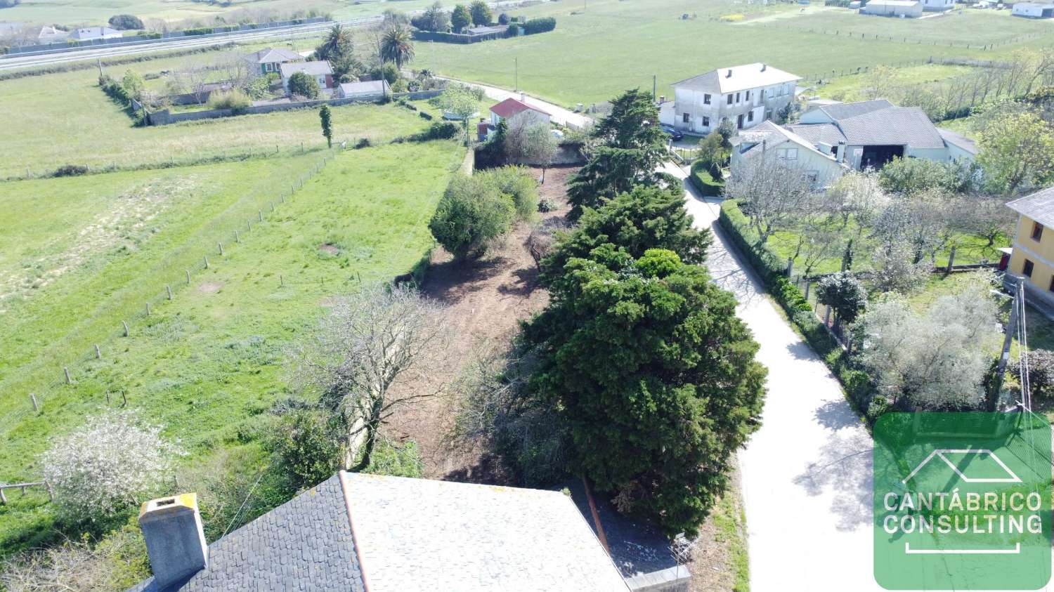 TRADICIONAL CASA DE CAMPO ASTURIANA CON FINCA DE 1.470 m².