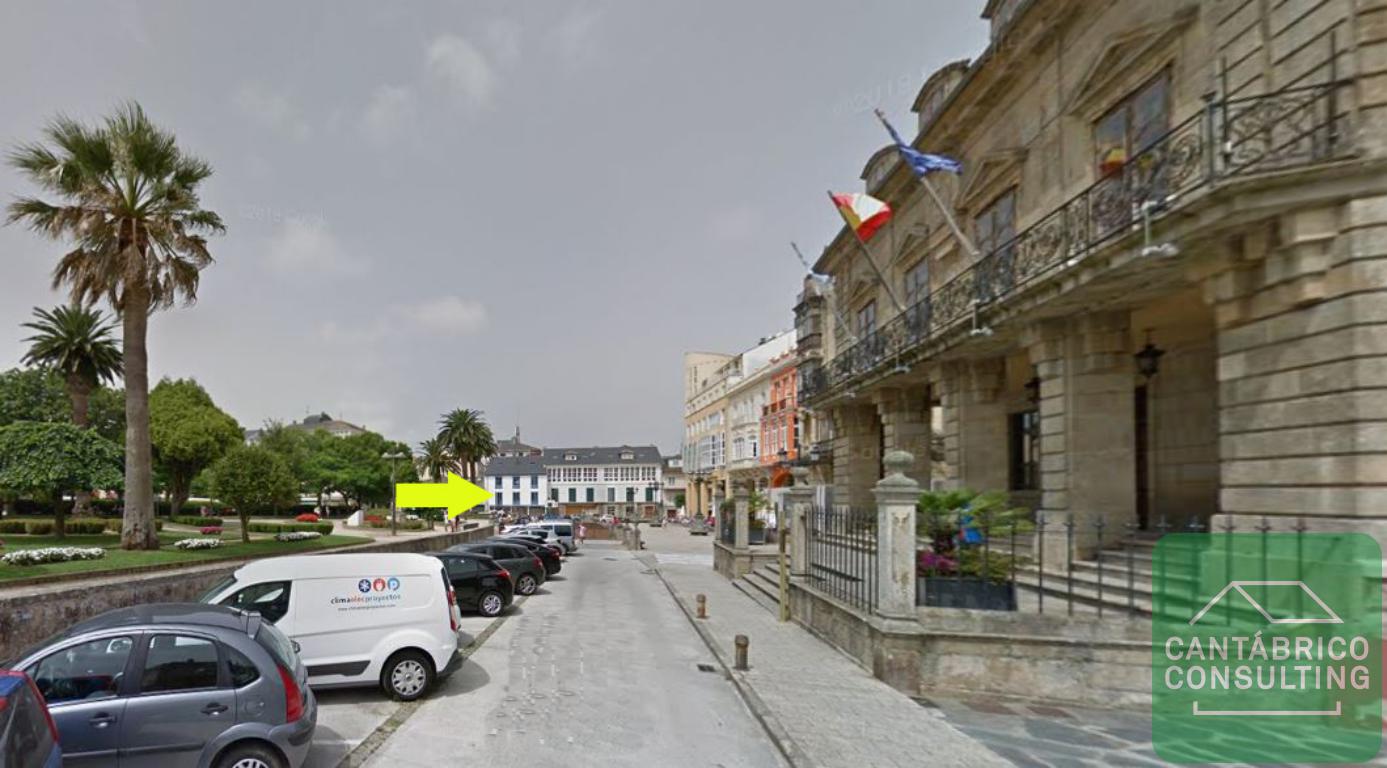 PISO AL MEJOR ESTILO MODERNO EN EDIFICO TRADICIONAL. EN PLAZA ESPAÑA, RIBADEO