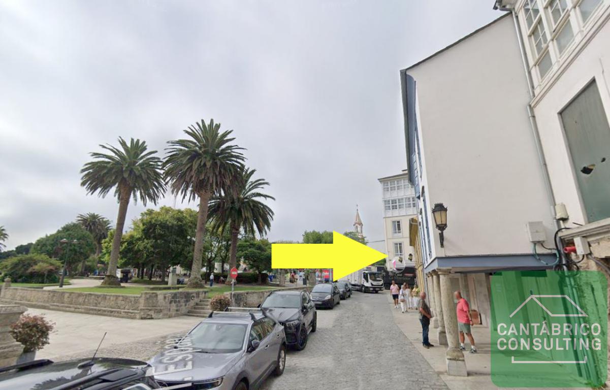 PISO AL MEJOR ESTILO MODERNO EN EDIFICO TRADICIONAL. EN PLAZA ESPAÑA, RIBADEO