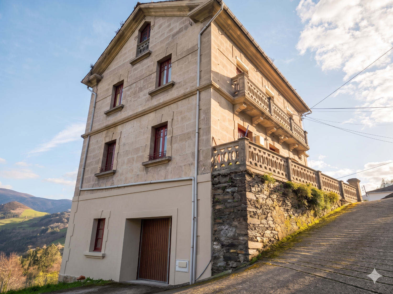 GRAN CASA  ESPECIAL ESTILO INDIANO CON VISTAS DE ENSUEÑO EN DOIRAS BOAL - ASTURIAS