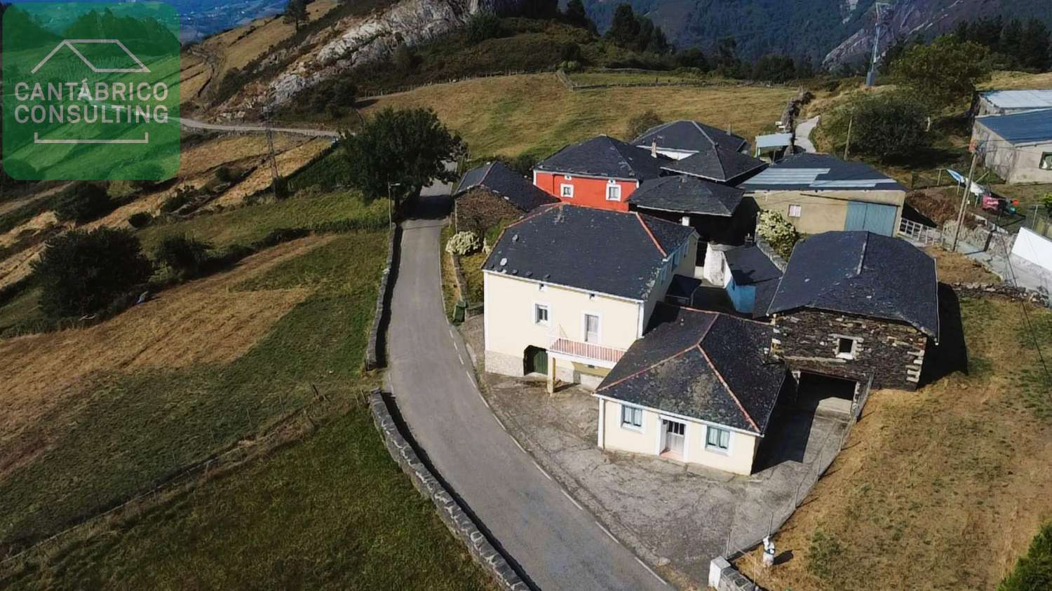 Complejo Rural en Lendequintana, Villayón, Asturias