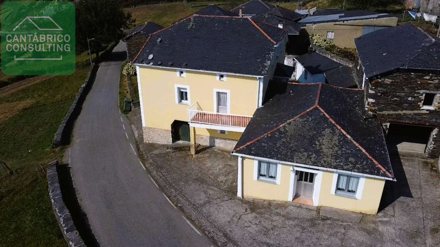 Complejo Rural en Lendequintana, Villayón, Asturias