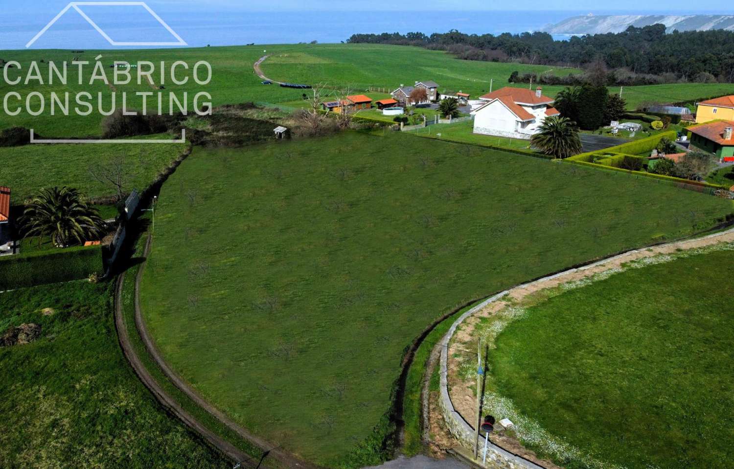 Percelen te koop in Cudillero