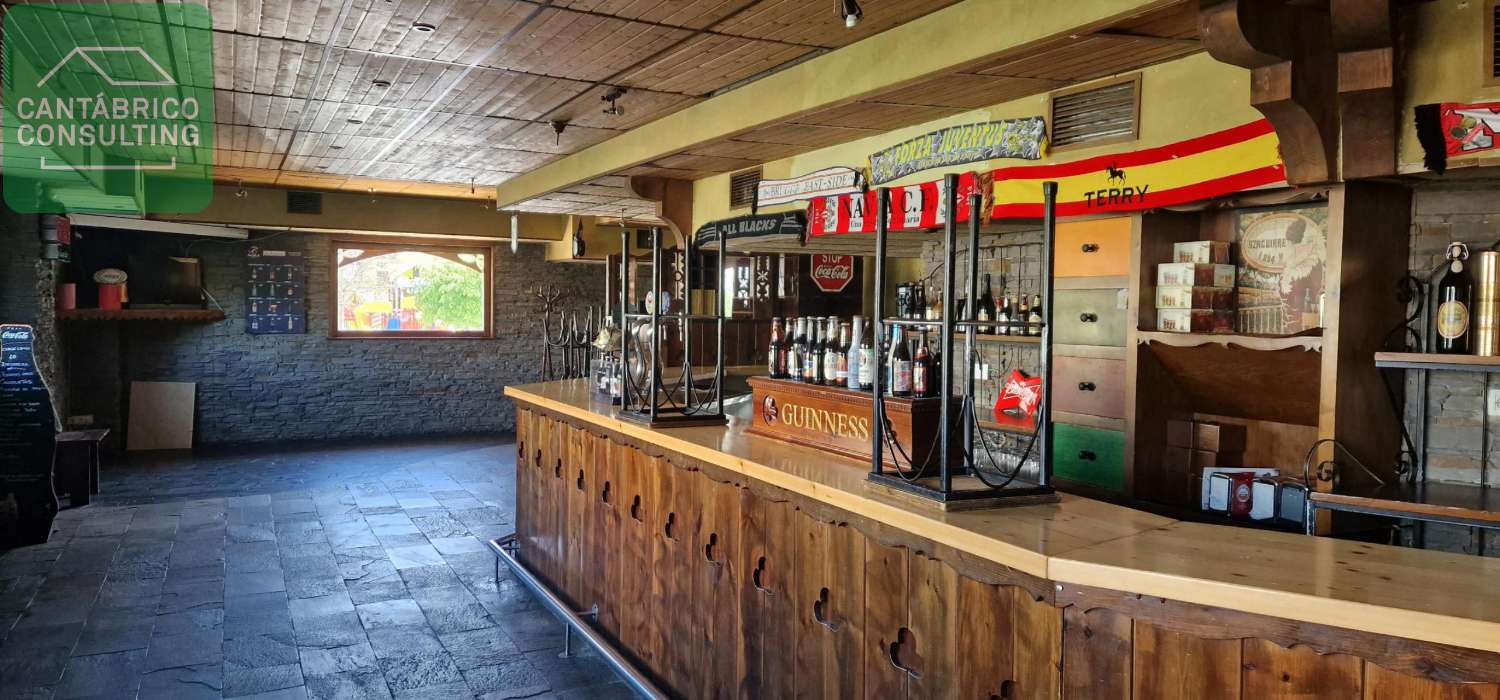 Bar te huur in Navia