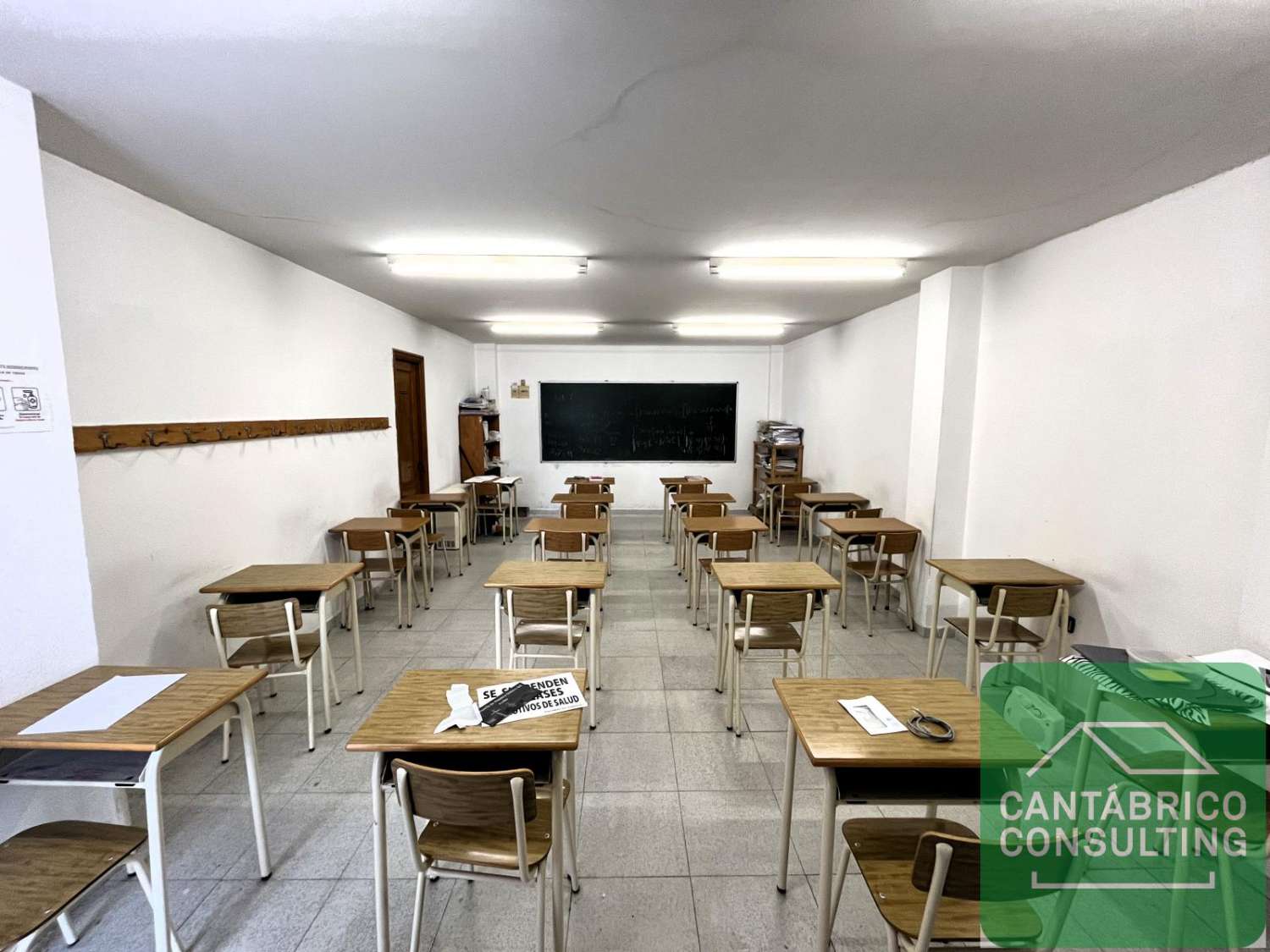Negozio in vendita a Navia