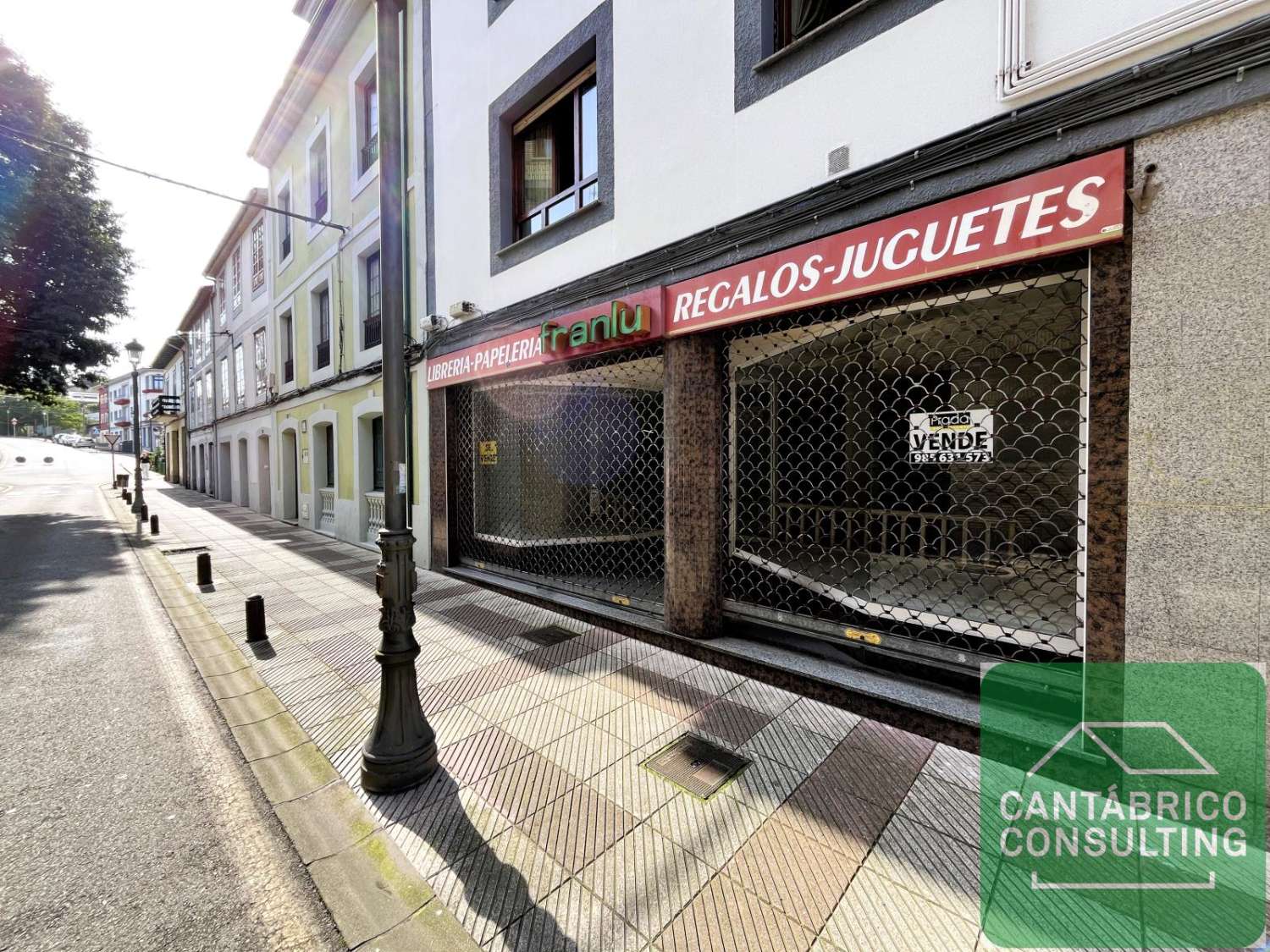 Negozio in vendita a Navia