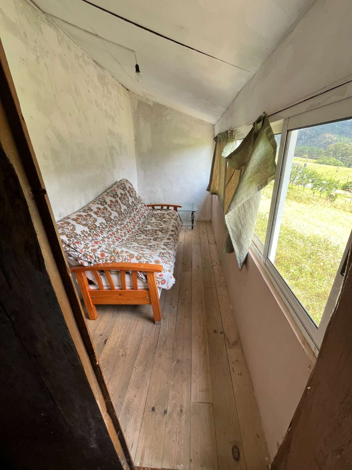 -VENTA DE CASA RÚSTICA EN SERANDINAS – BOAL (ASTURIAS).-