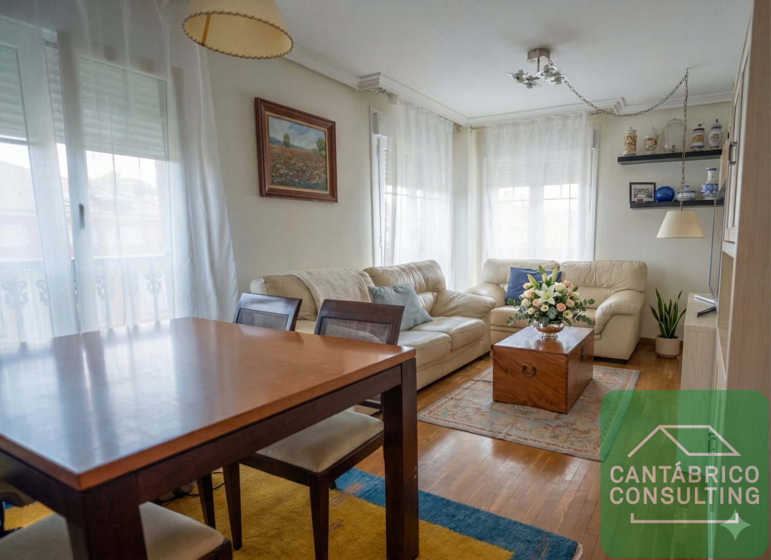 Duplex, 2 våningar till salu i Navia