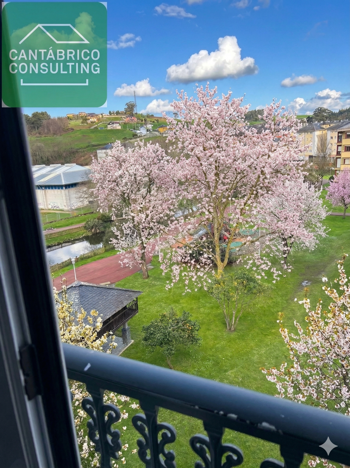 Duplex, 2 våningar till salu i Navia