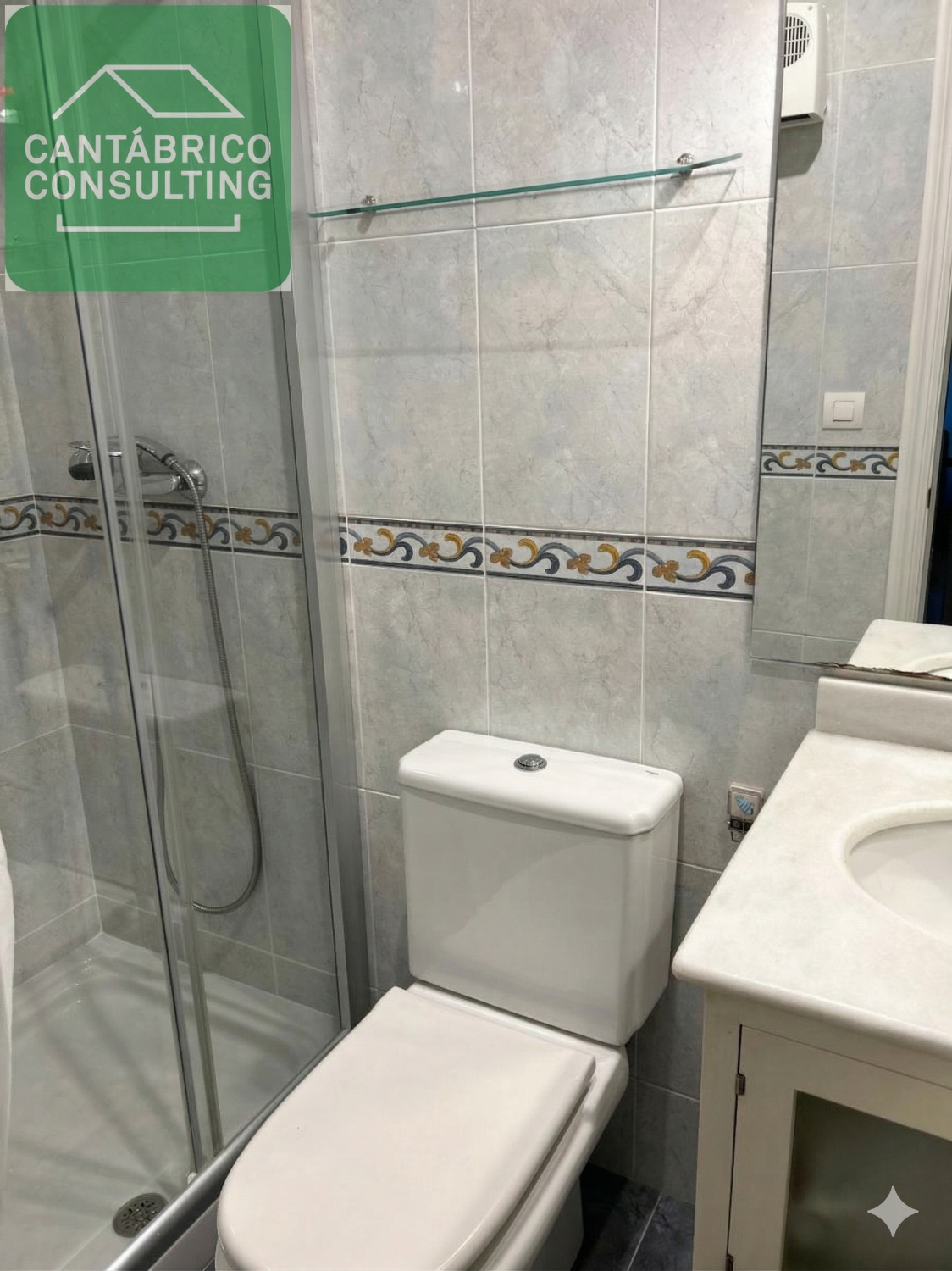 Duplex, 2 våningar till salu i Navia