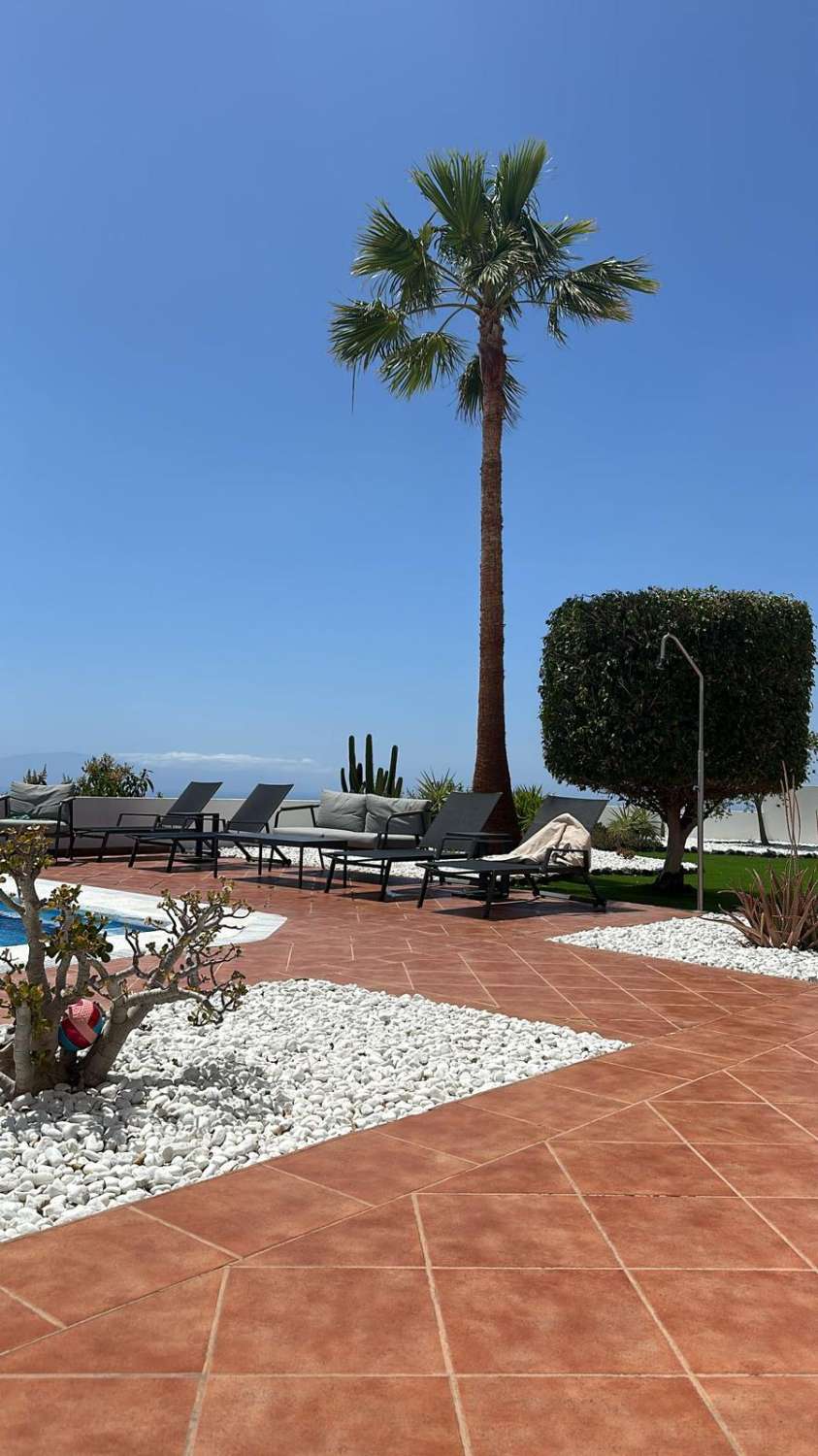 منزل للبيع في Adeje