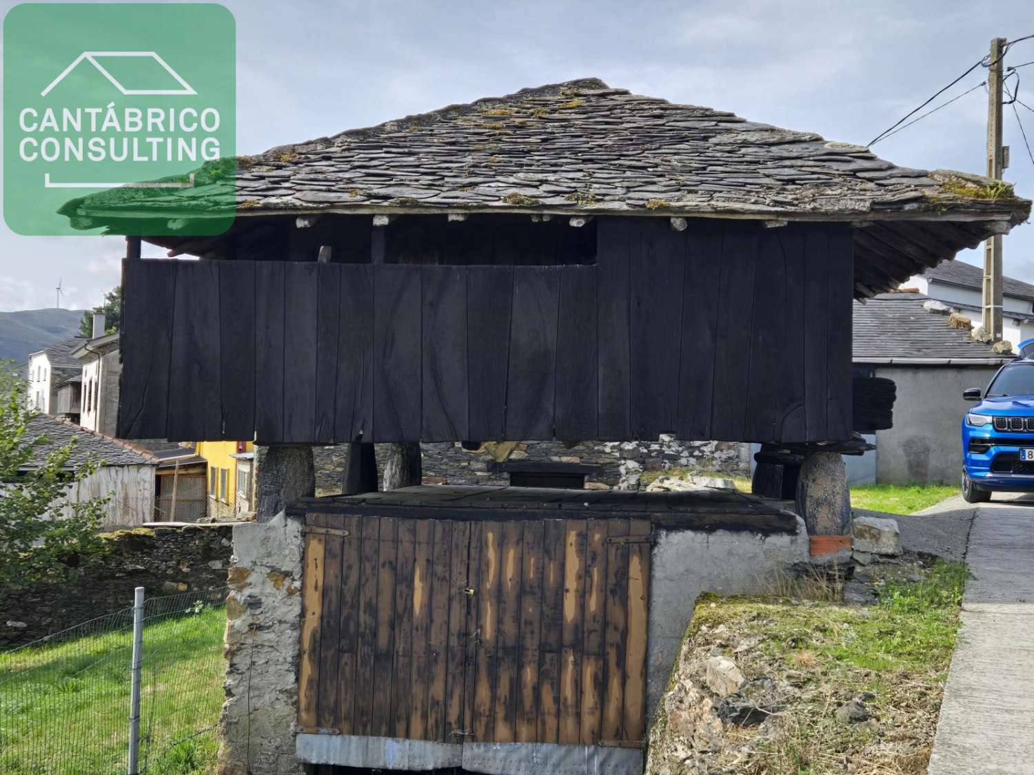 منزل للبيع في Villayón