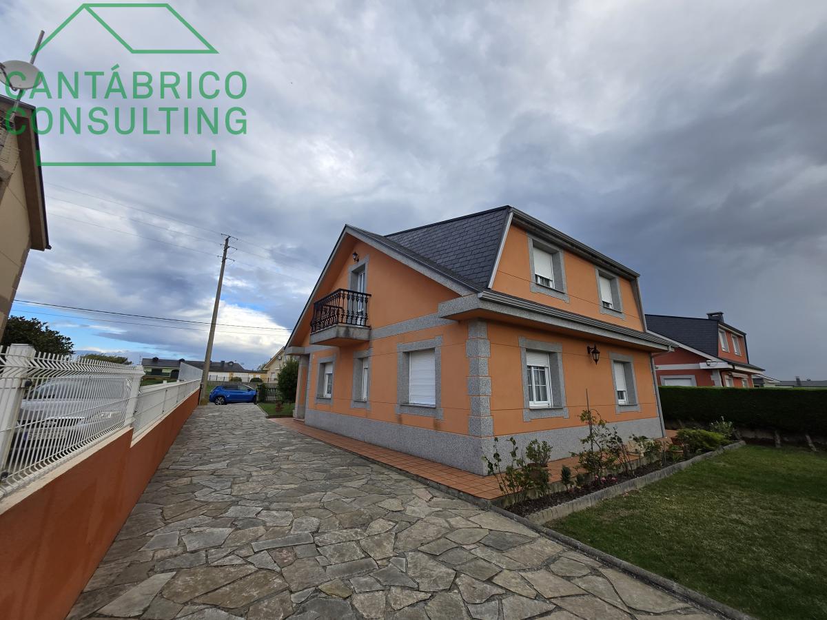 Chalet in vendita a Barreiros