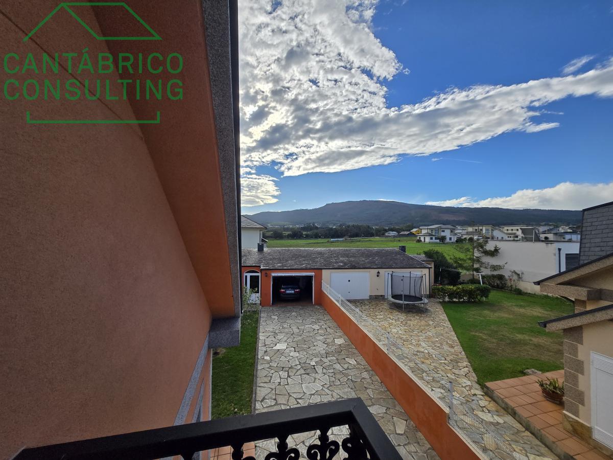 Chalet in vendita a Barreiros