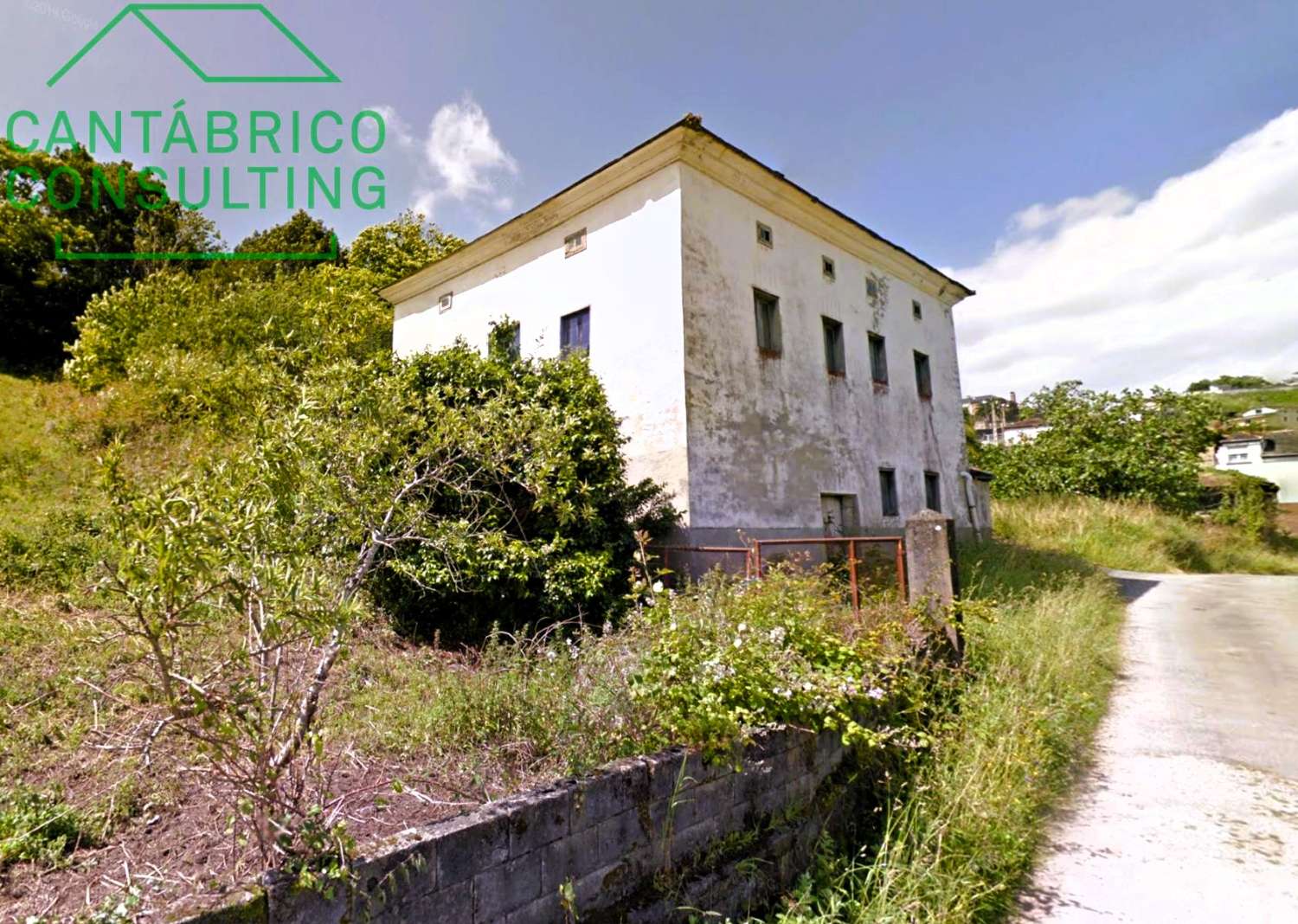 GRAN CASA A REFORMAR CON FINCA  AL LADO DEL RIO NAVIA - PORTO - COAÑA