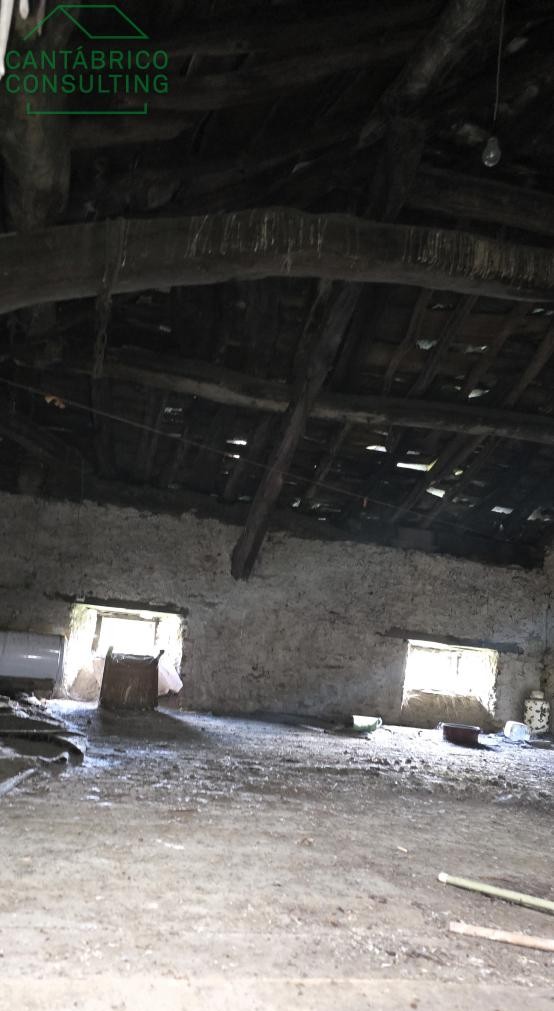 GRAN CASA A REFORMAR CON FINCA  AL LADO DEL RIO NAVIA - PORTO - COAÑA