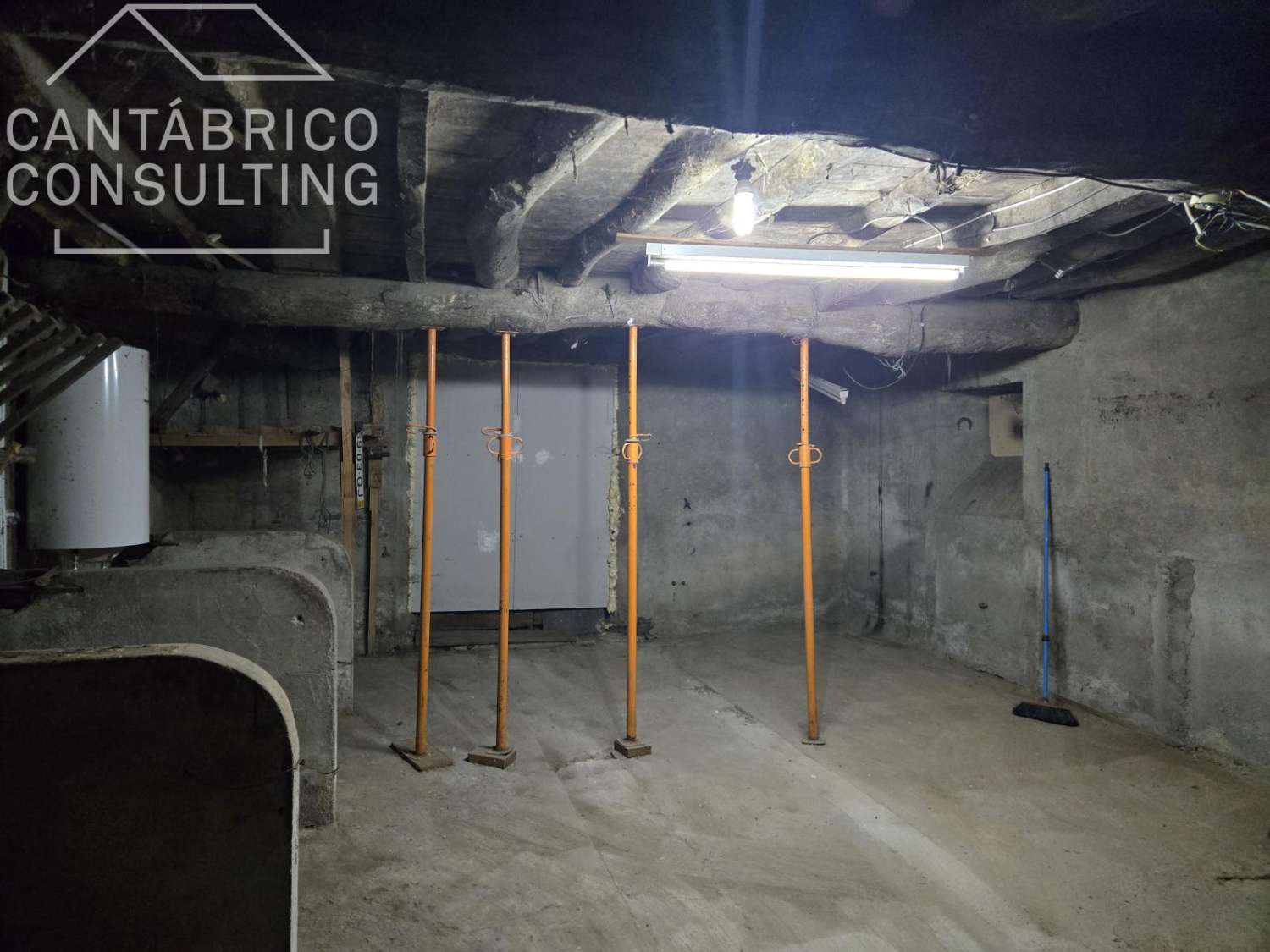 House for sale in Coaña