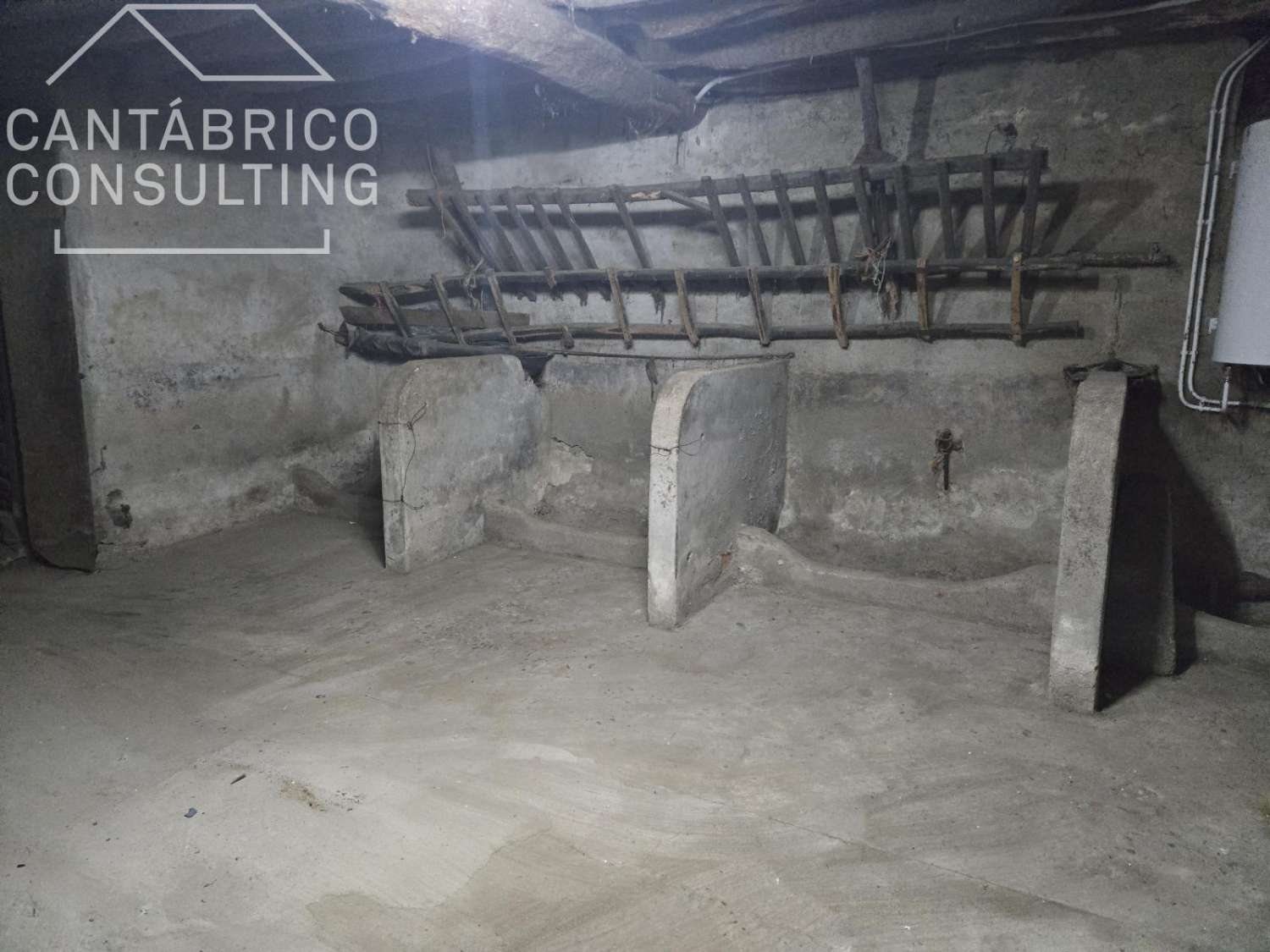 House for sale in Coaña