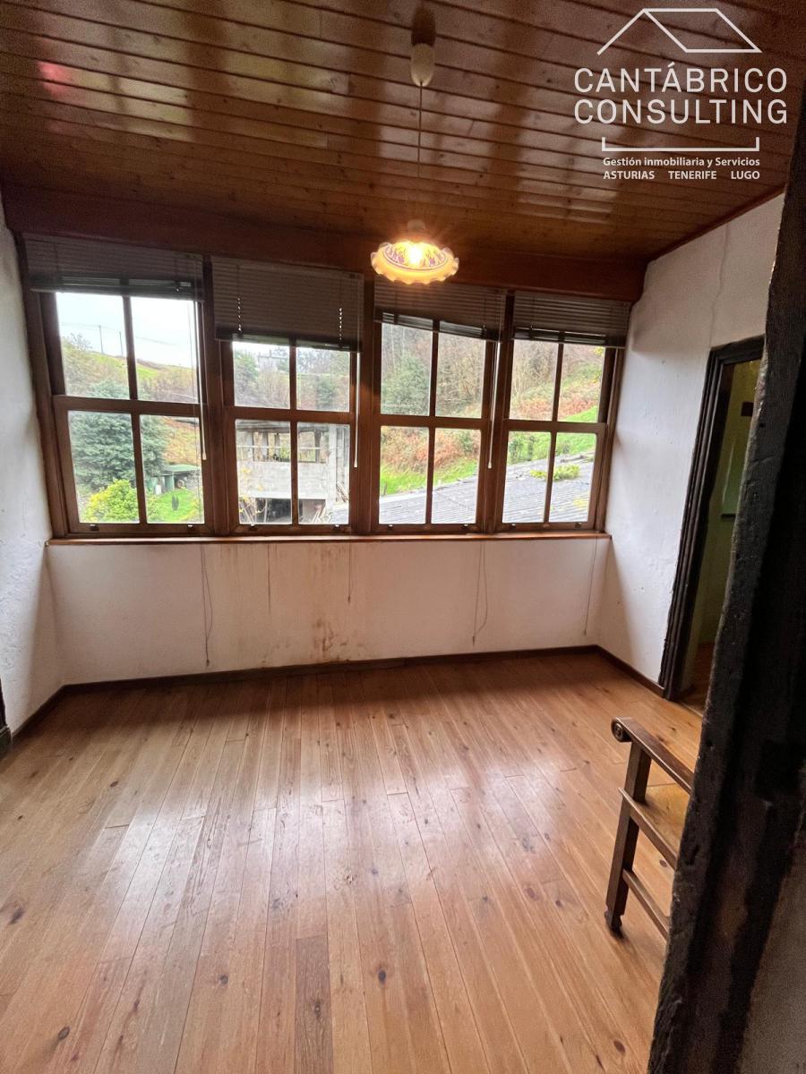 CASA TRADICIONAL DE PIEDRA CON GRAN POTENCIAL EN TRELLES, (COAÑA).