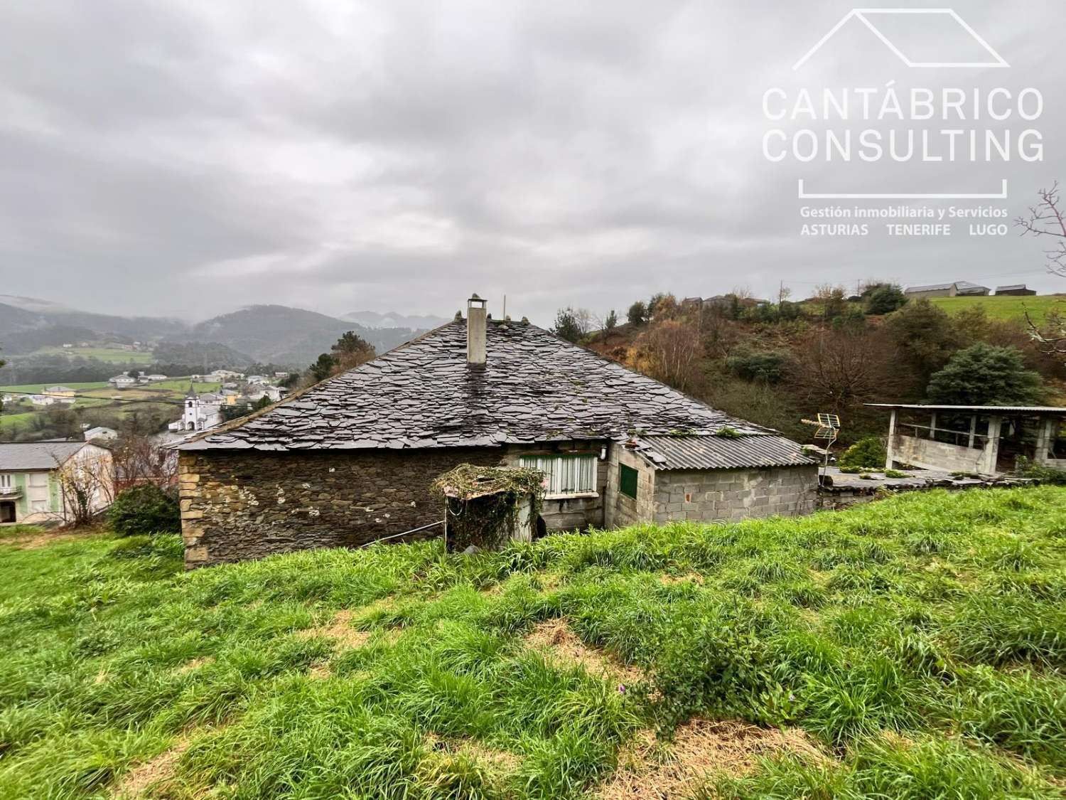 CASA TRADICIONAL DE PIEDRA CON GRAN POTENCIAL EN TRELLES, (COAÑA).