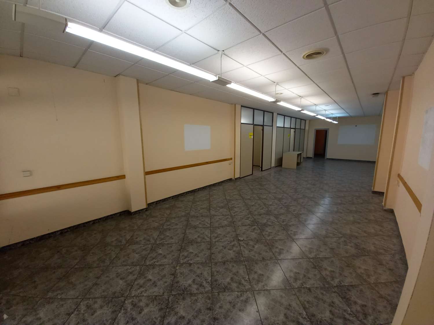 Business en venda in Navia