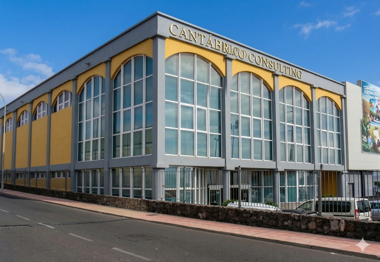 Edificio comercial en venta en Las Chafiras – Tenerife – 4.787 m²