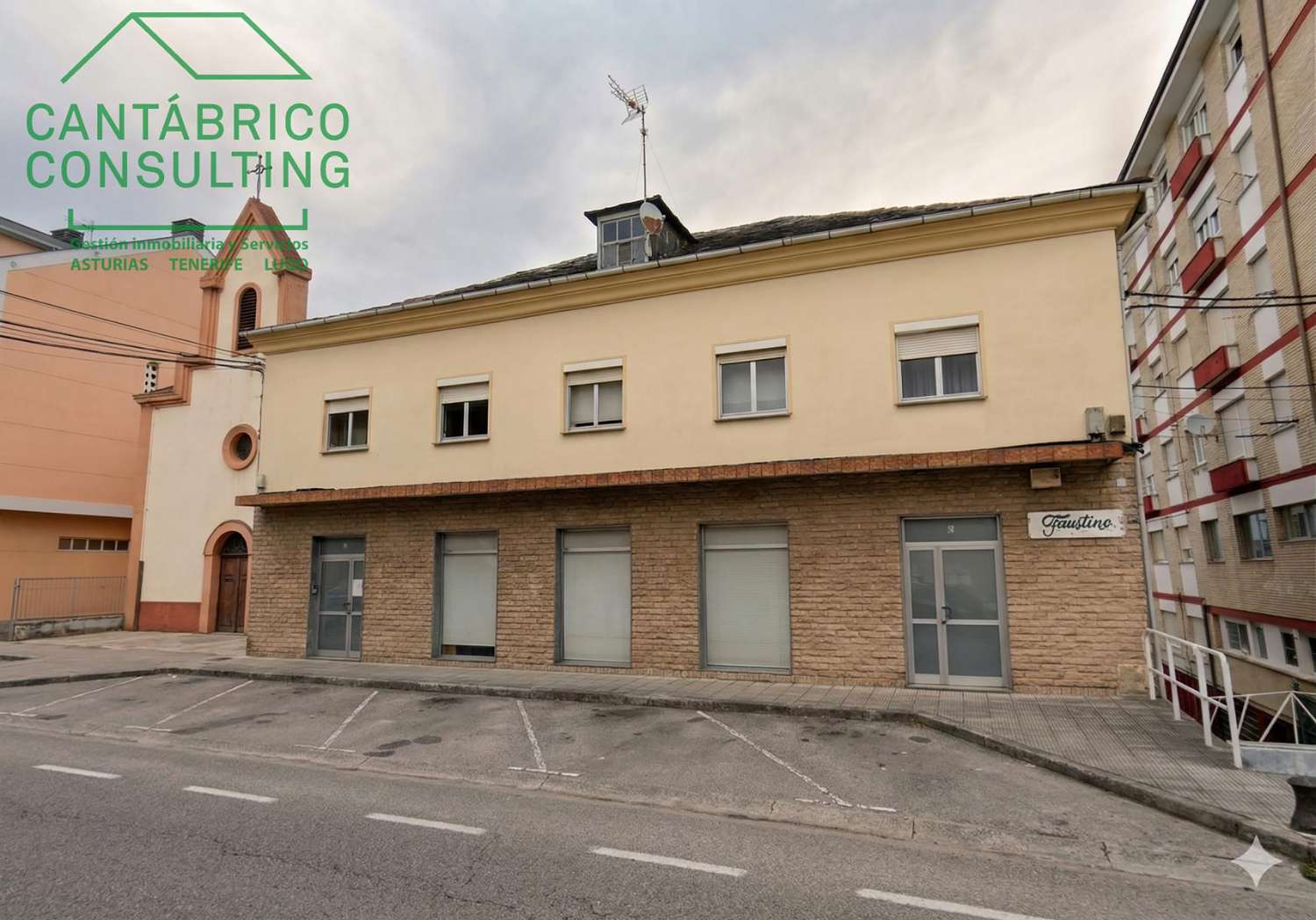 JOYA Inmobiliaria en EL ESPÍN: Inversión Estratégica con Vistas a la Ría de Navia