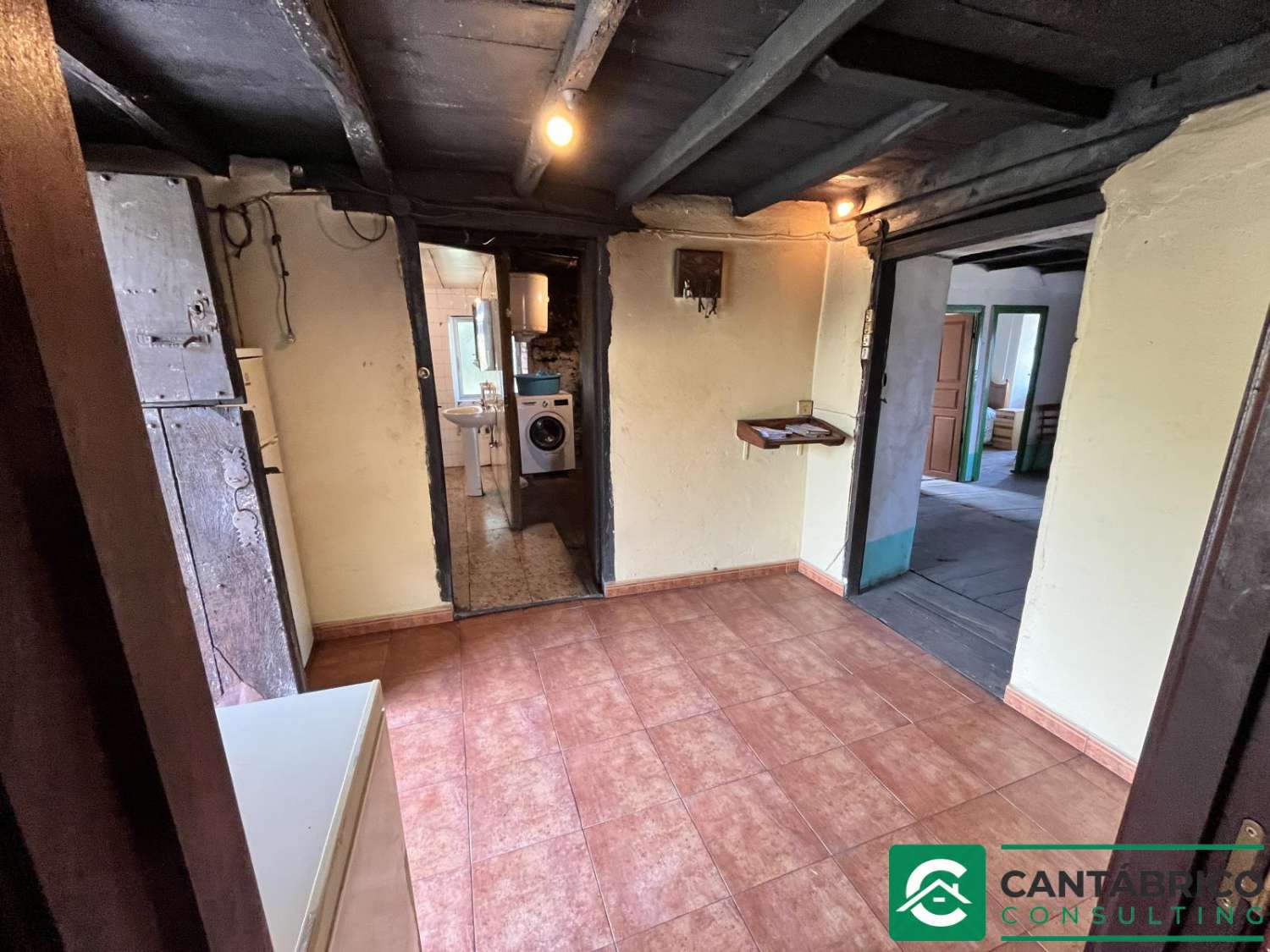 VENTA CASONA DE PUEBLO TRADICIONAL CON FINCA EN LENDEQUINTANA – VILLAYÓN – ASTURIAS