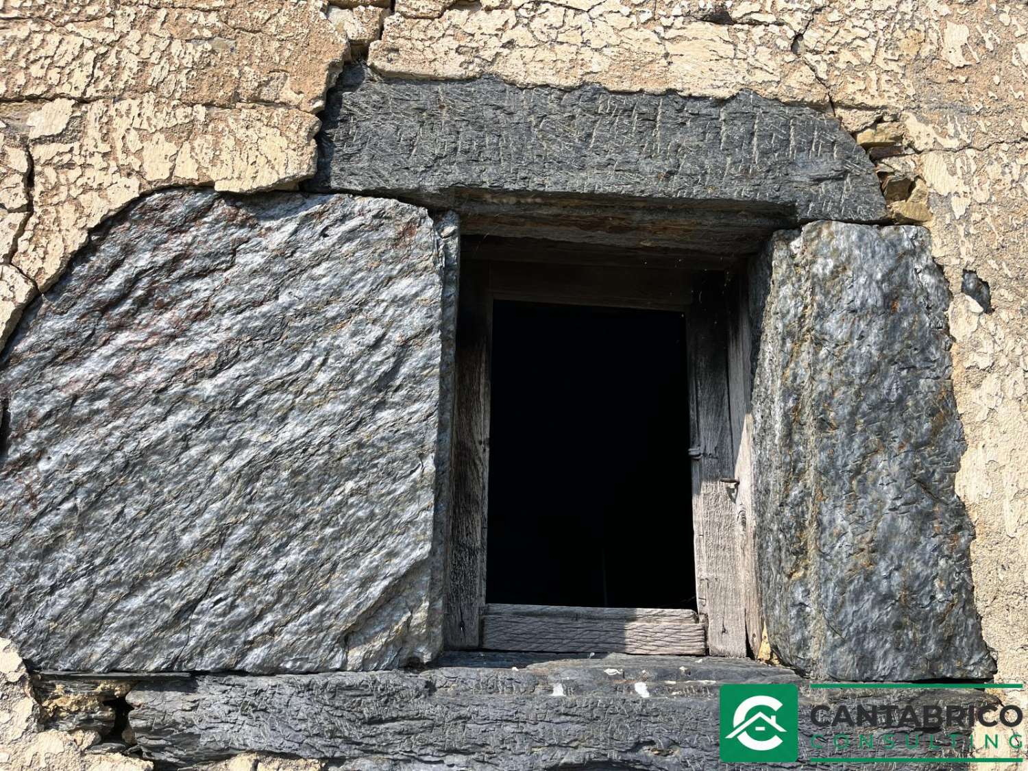 VENTA CASONA DE PUEBLO TRADICIONAL CON FINCA EN LENDEQUINTANA – VILLAYÓN – ASTURIAS