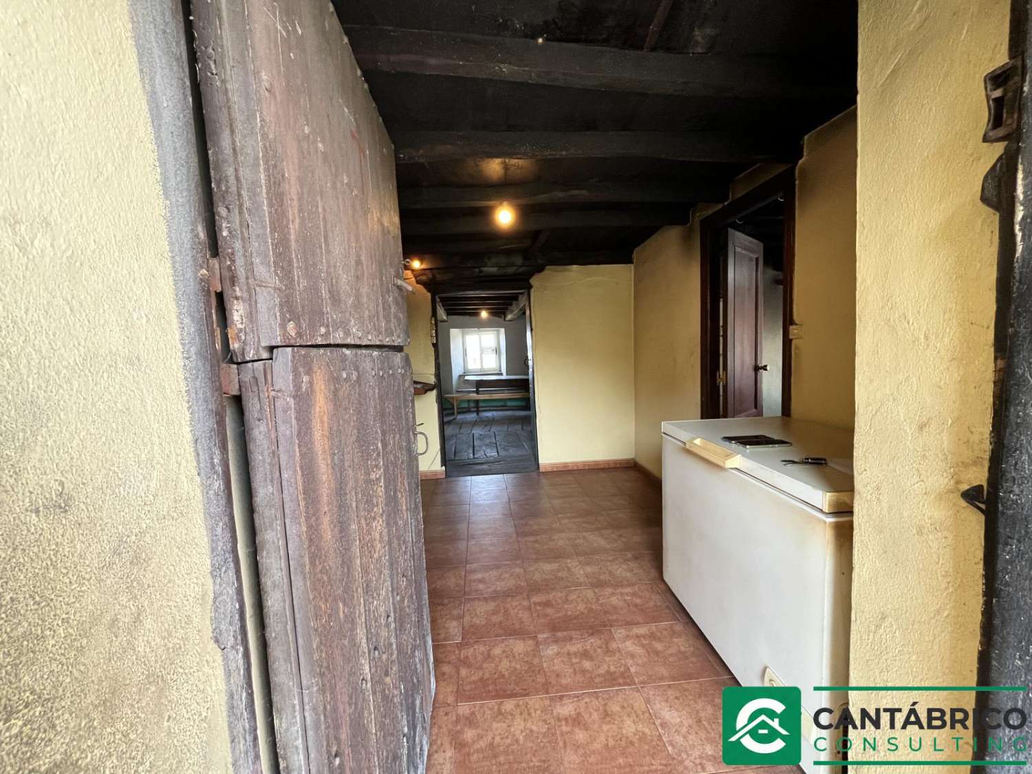 VENTA CASONA DE PUEBLO TRADICIONAL CON FINCA EN LENDEQUINTANA – VILLAYÓN – ASTURIAS