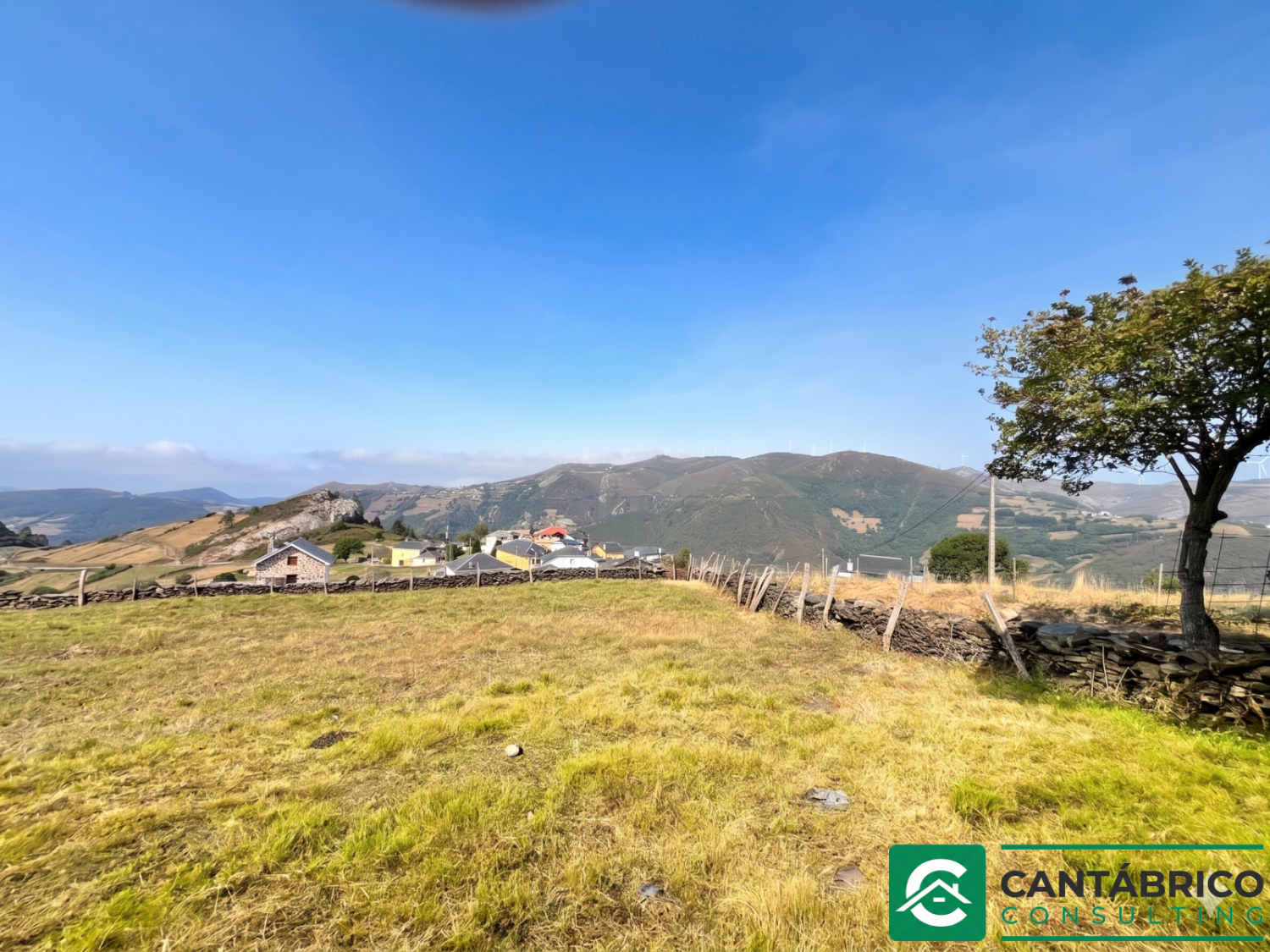 VENTA CASONA DE PUEBLO TRADICIONAL CON FINCA EN LENDEQUINTANA – VILLAYÓN – ASTURIAS